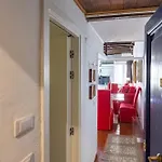 Apartment Elegant In The Center