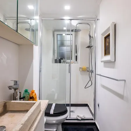 Elegant In The Center